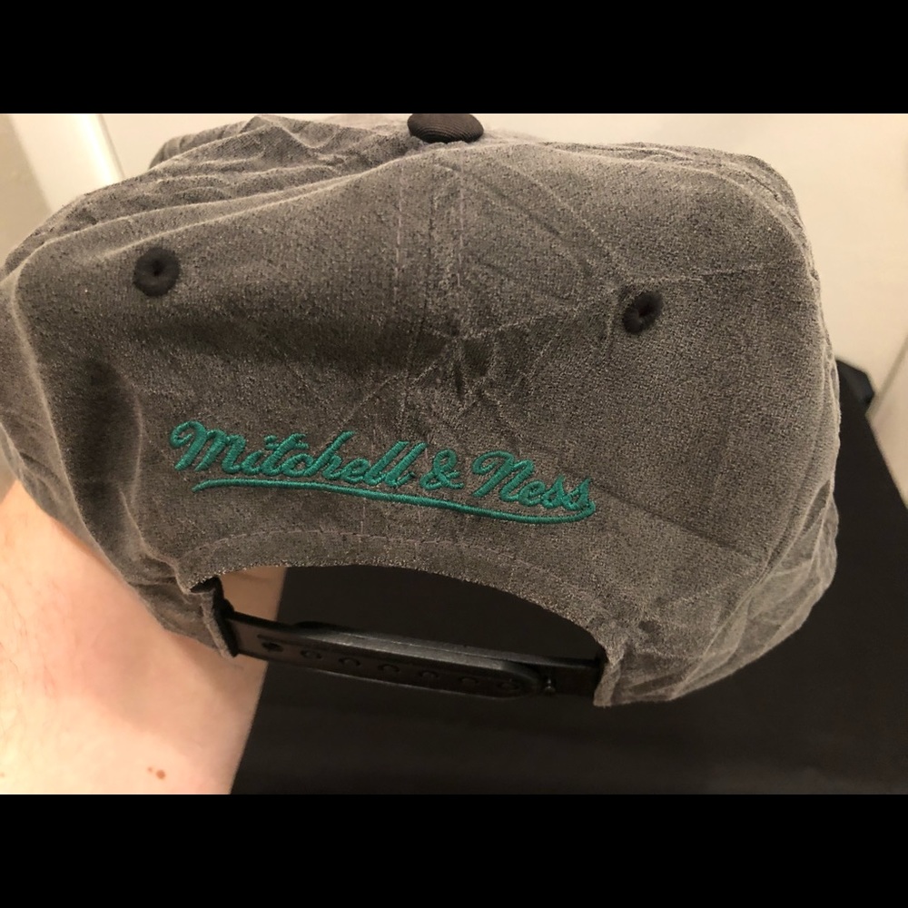 Celtics SnapBack hat - Picture 2 of 5